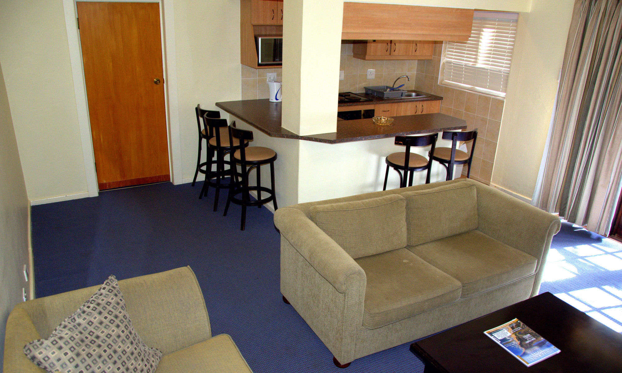 Фото The Wilderness Hotel