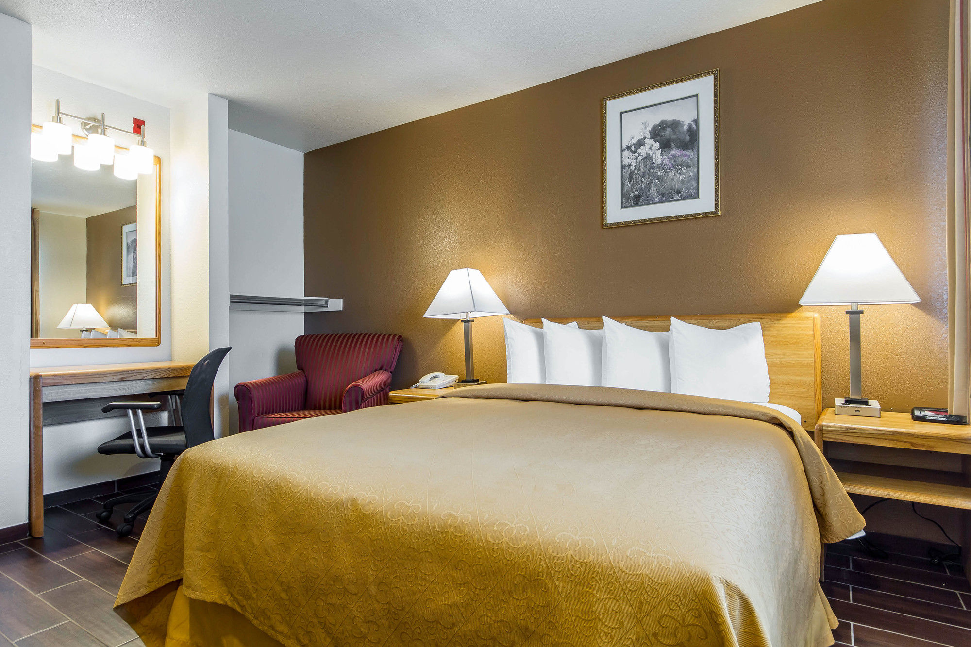 Фото Quality Inn Oakland Airport