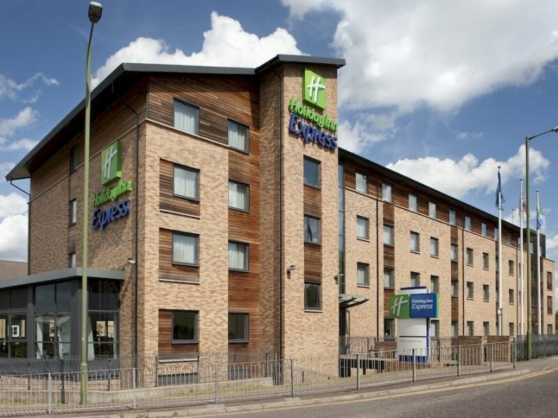 Фото Holiday Inn Express Hemel Hempstead, an Ihg Hotel