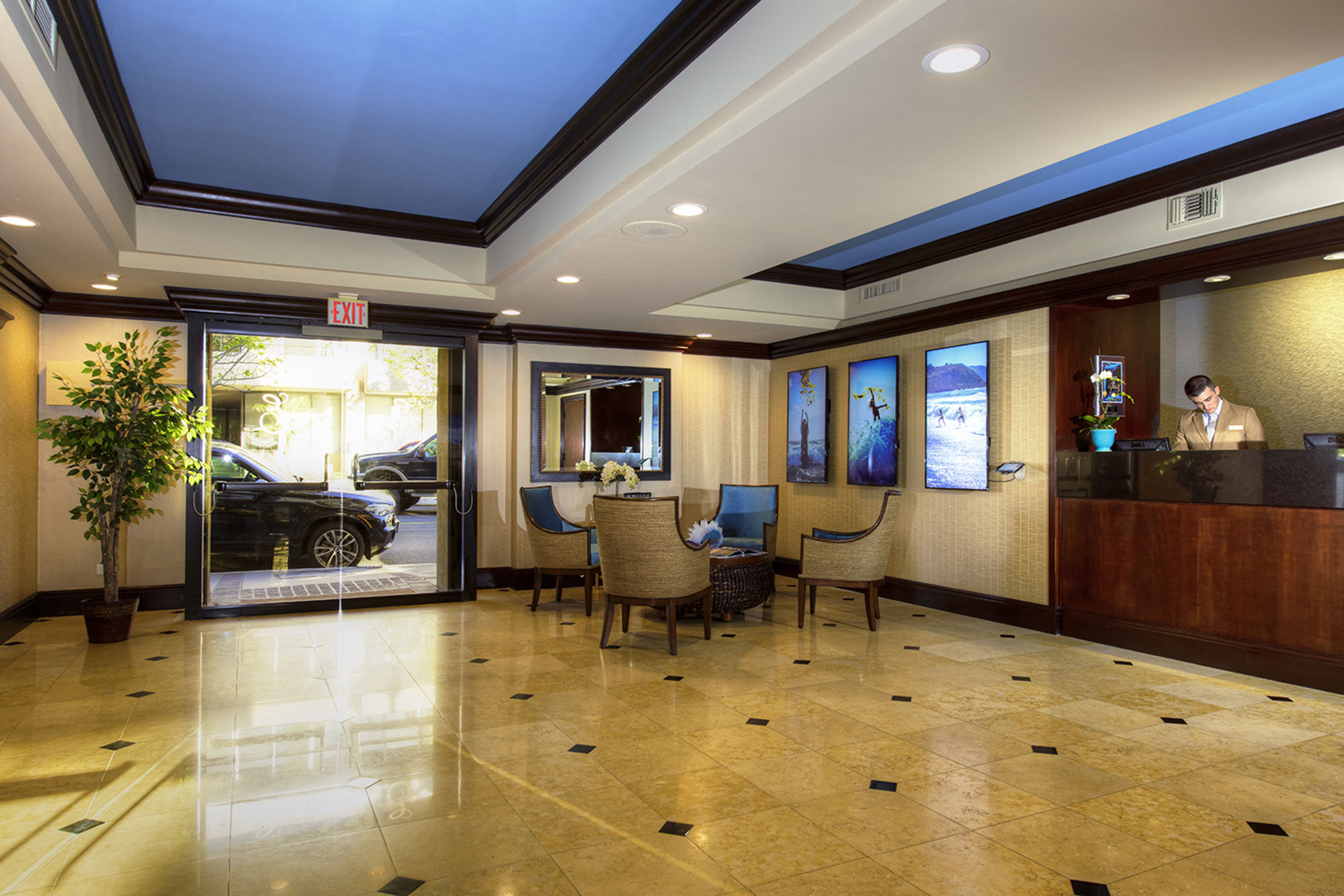 Фото Empress Hotel of La Jolla