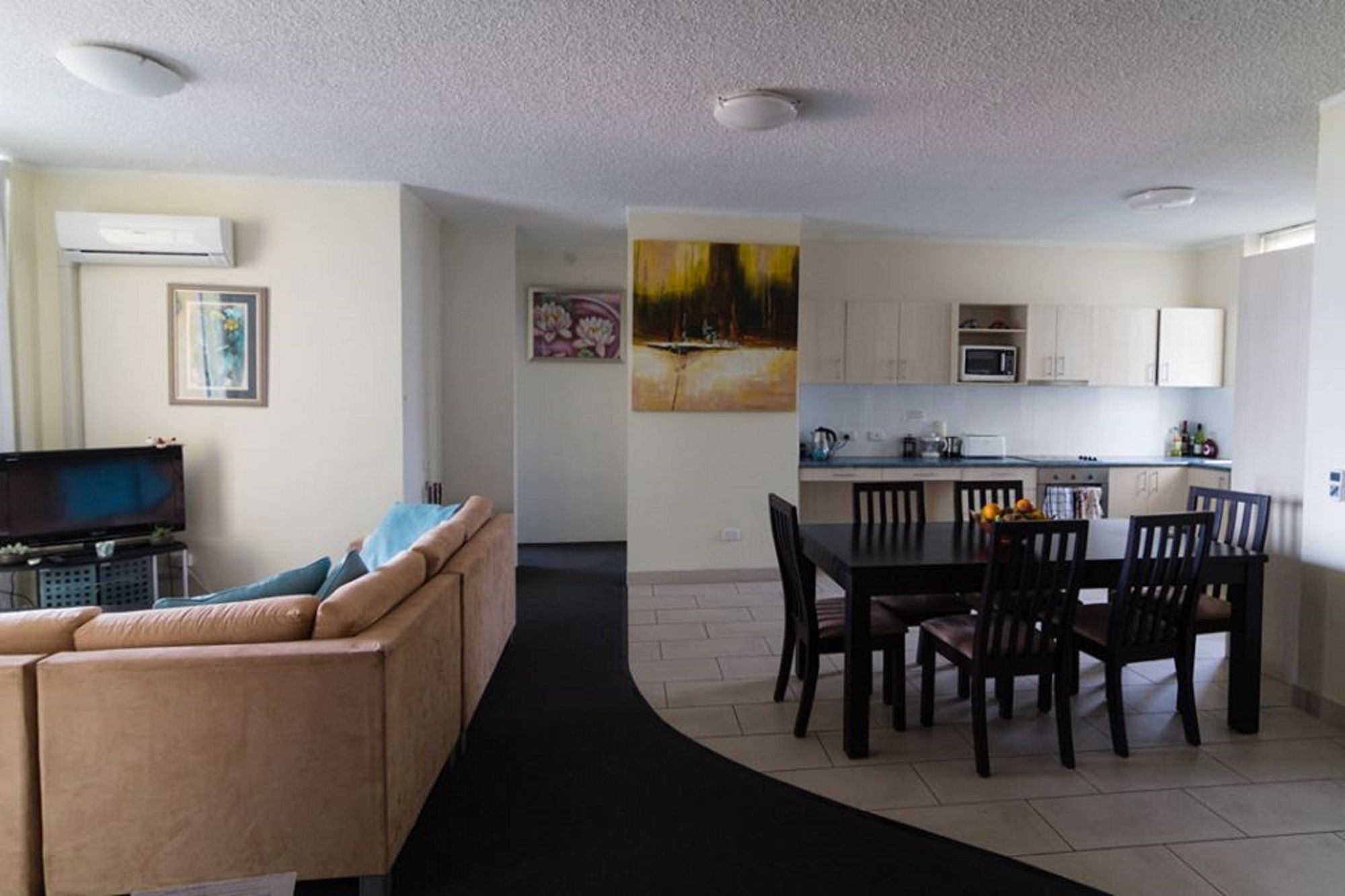 Фото Durham Court Holiday Apartments