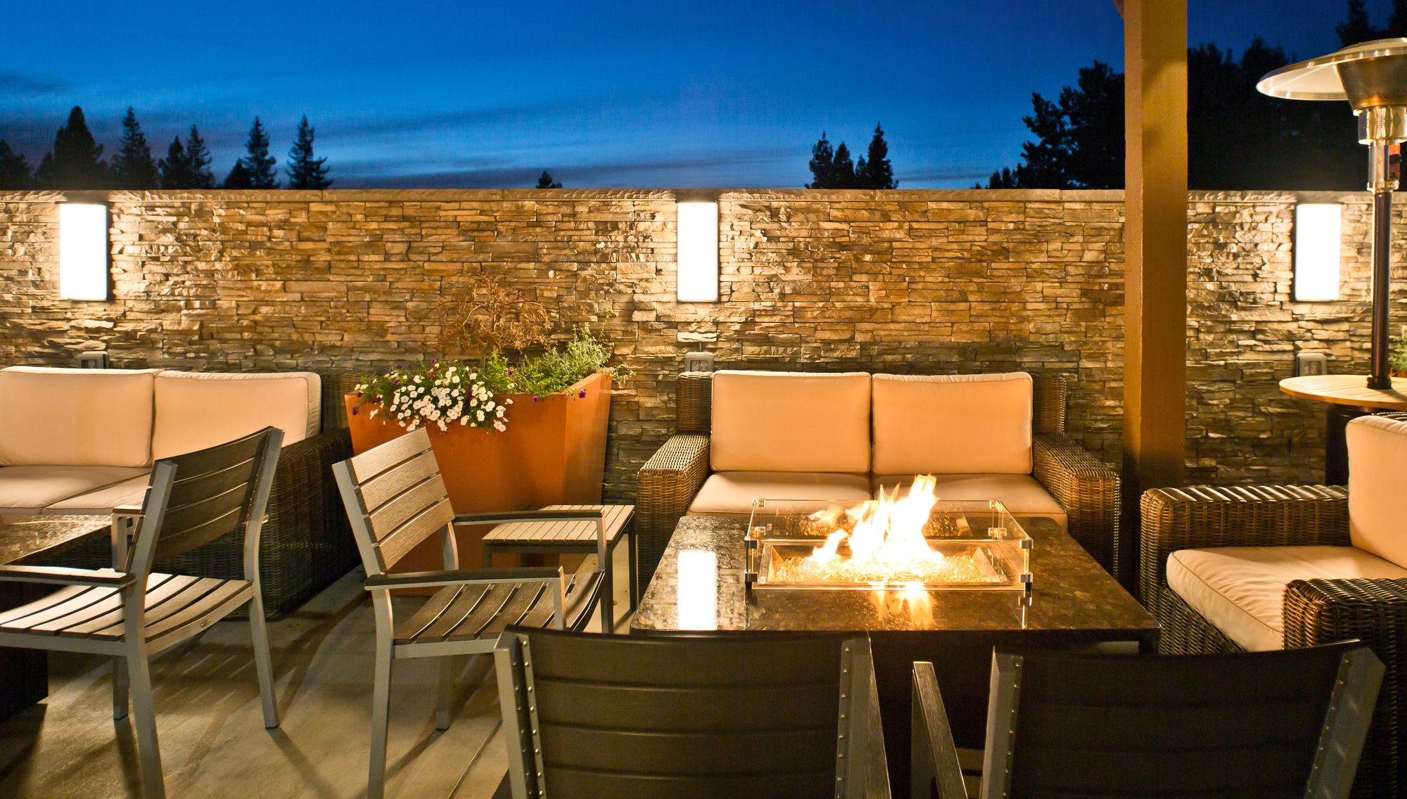 Фото Hotel Strata