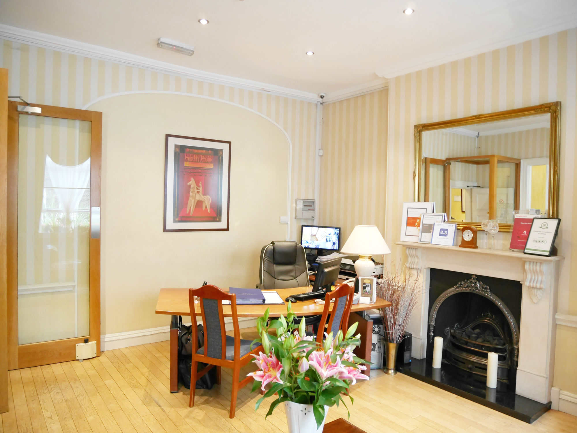 Фото Staunton Hotel