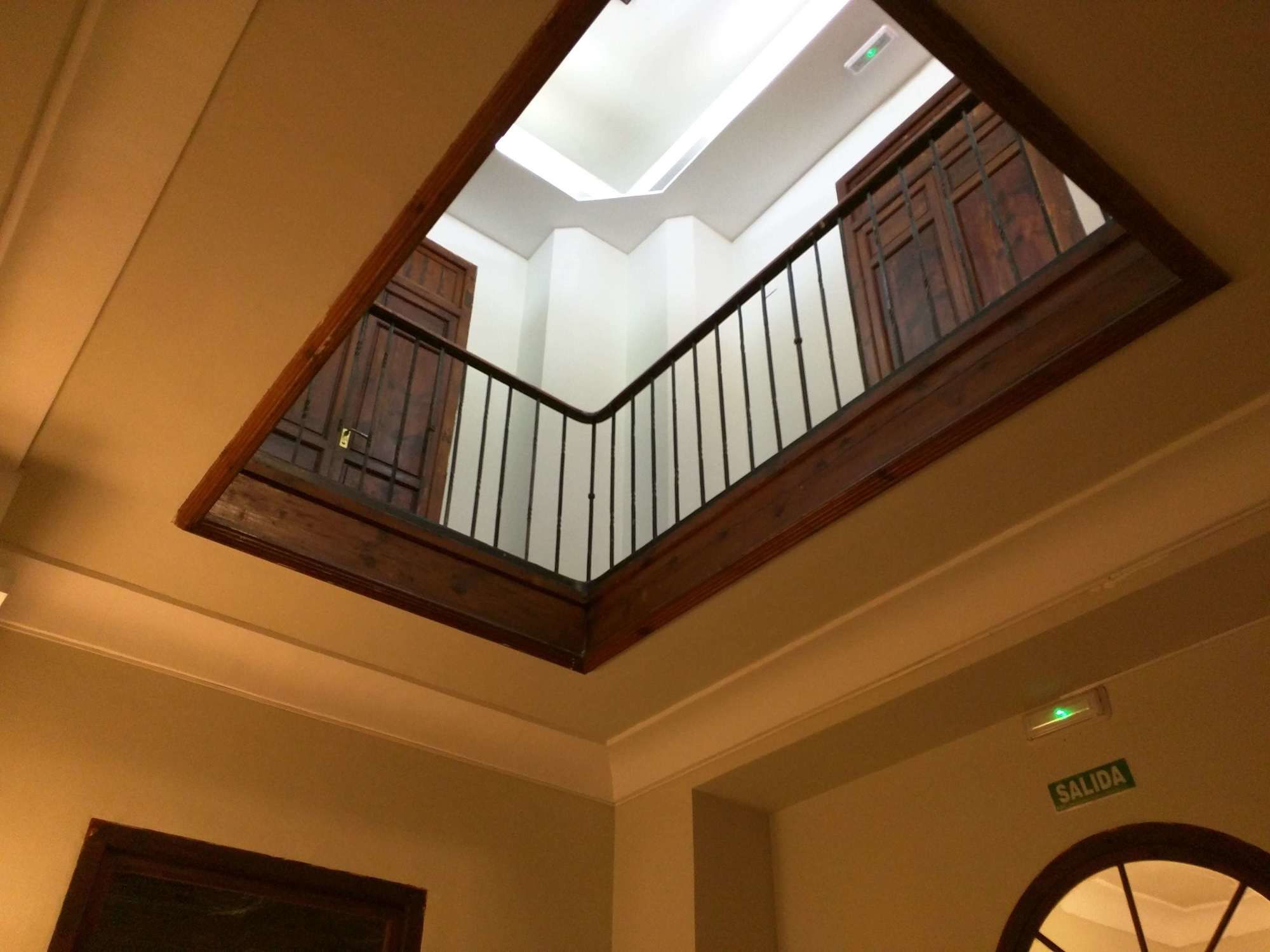 Фото Nwt Paradise Urban Hostel