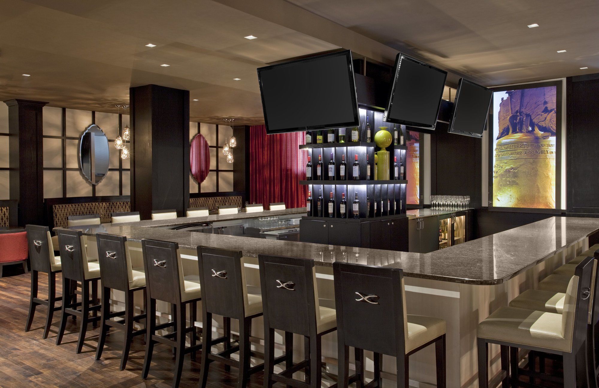 Фото Philadelphia Marriott Old City