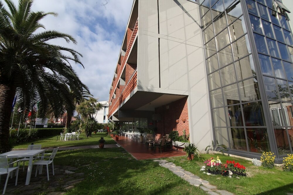 Фото Hotel Marina