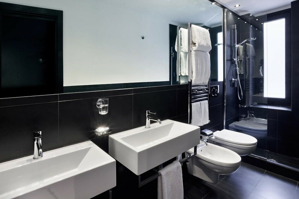 Фото Lhp Hotel Napoleon