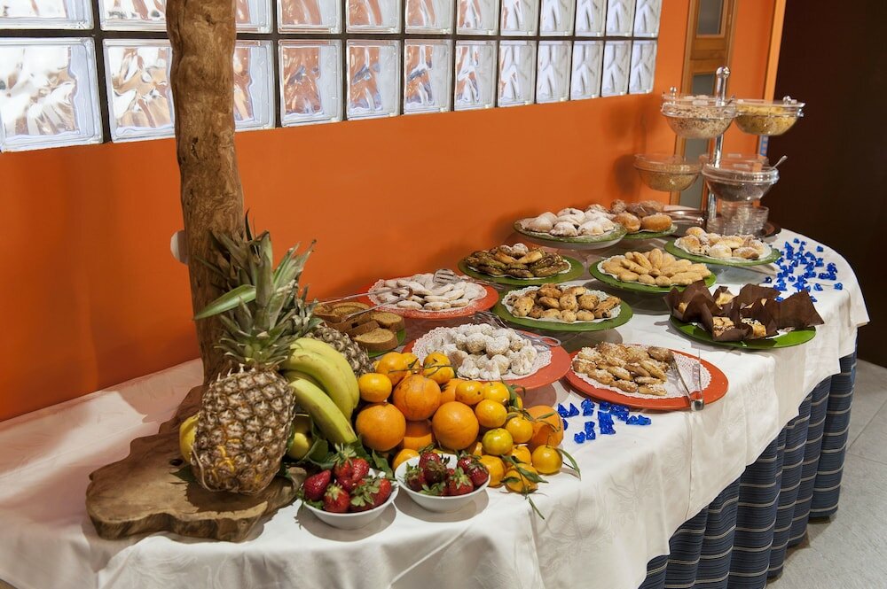 Фото Albergo Athenaeum