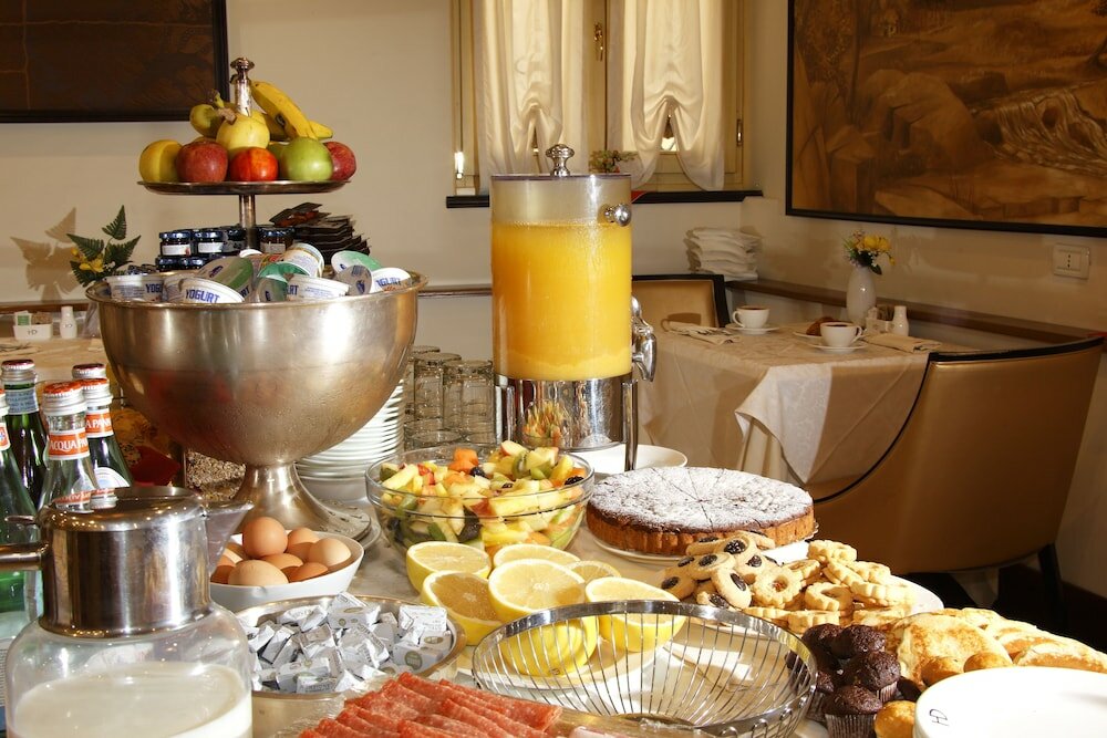 Фото Hotel Dei Dragomanni