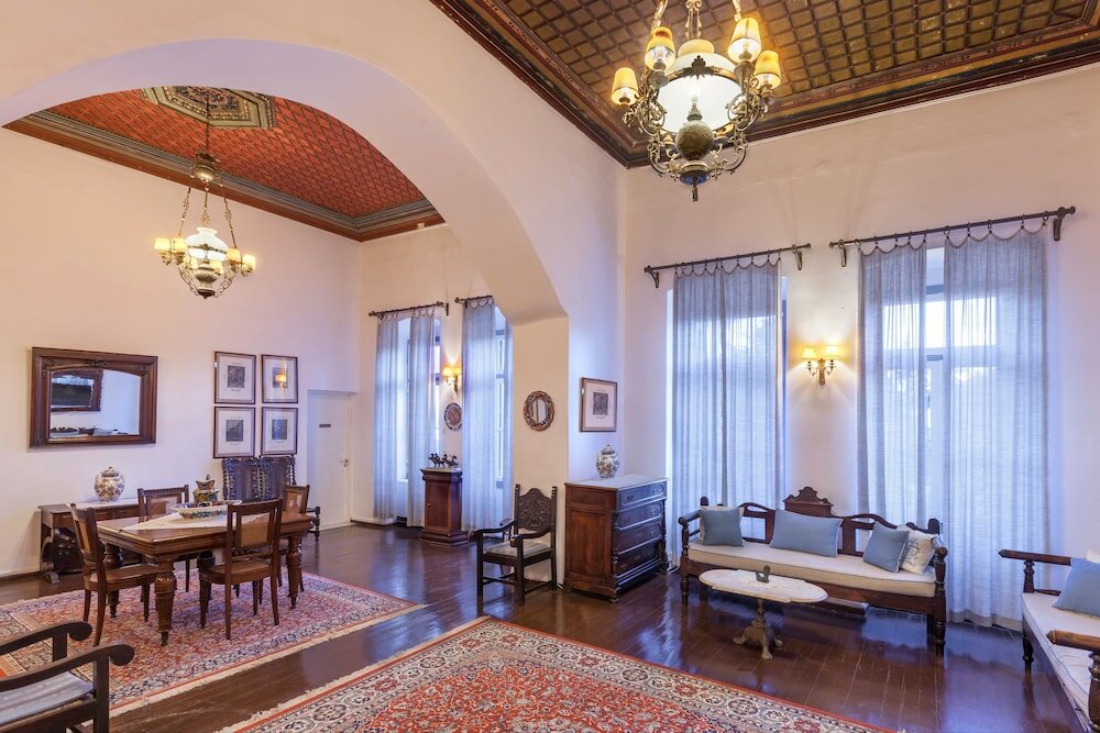 Фото Hydroussa Hotel