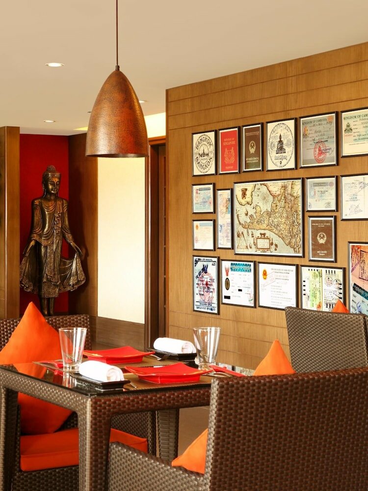 Фото Lemon Tree Premier, Ulsoor Lake, Bengaluru