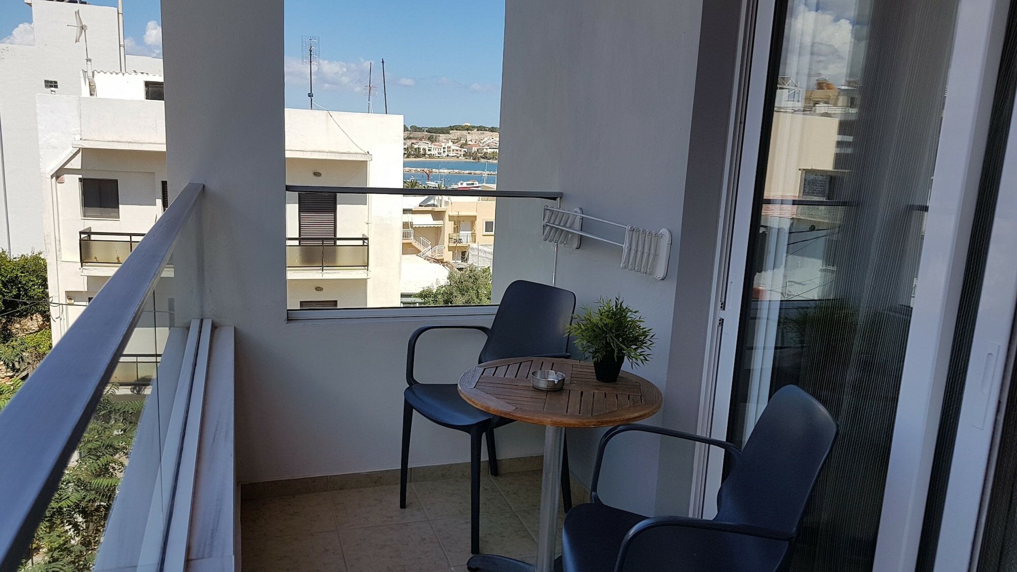 Фото Cosmos Hotel