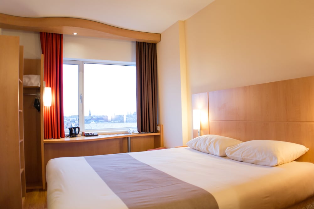 Фото Ibis Leiden Centre