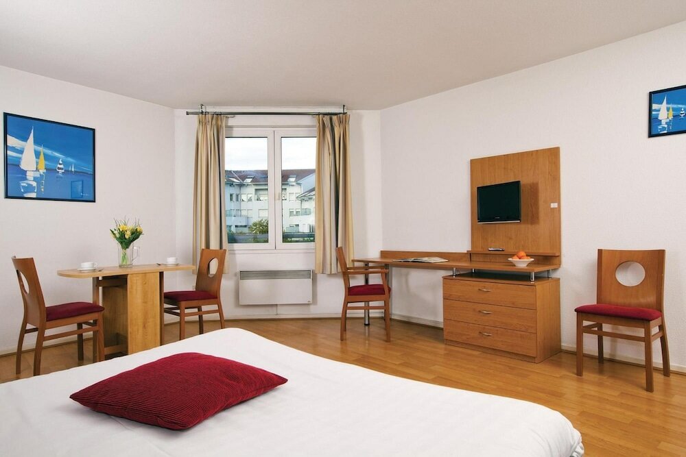 Фото Séjours & Affaires Lyon Saxe-Gambetta