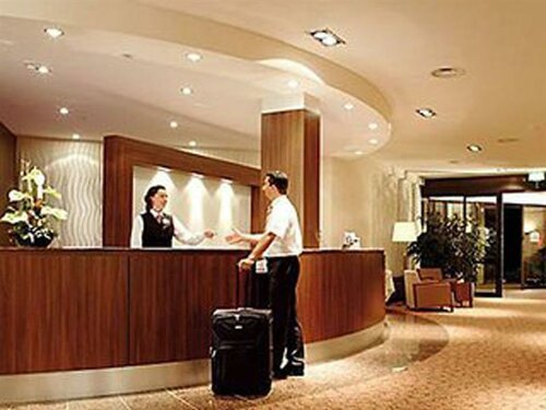 Внешний вид отеля Leonardo Royal Hotel Baden-Baden в Баден-Бадене, фото 4