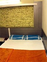 Фото Mannars Deluxe Lodge