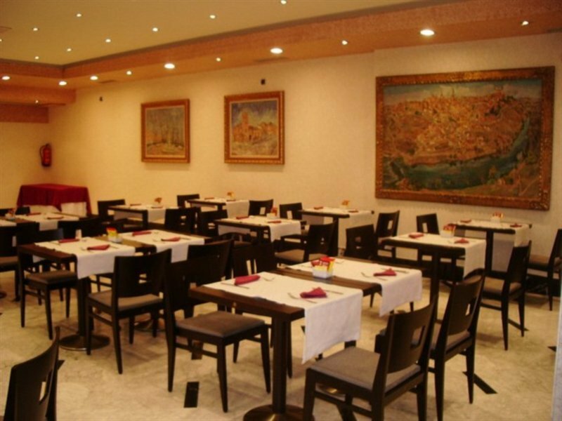 Фото Hotel San Juan de los Reyes