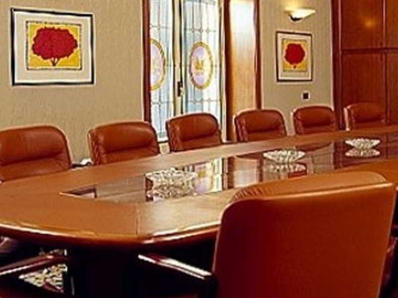 Фото IH Hotels Milano Bocconi