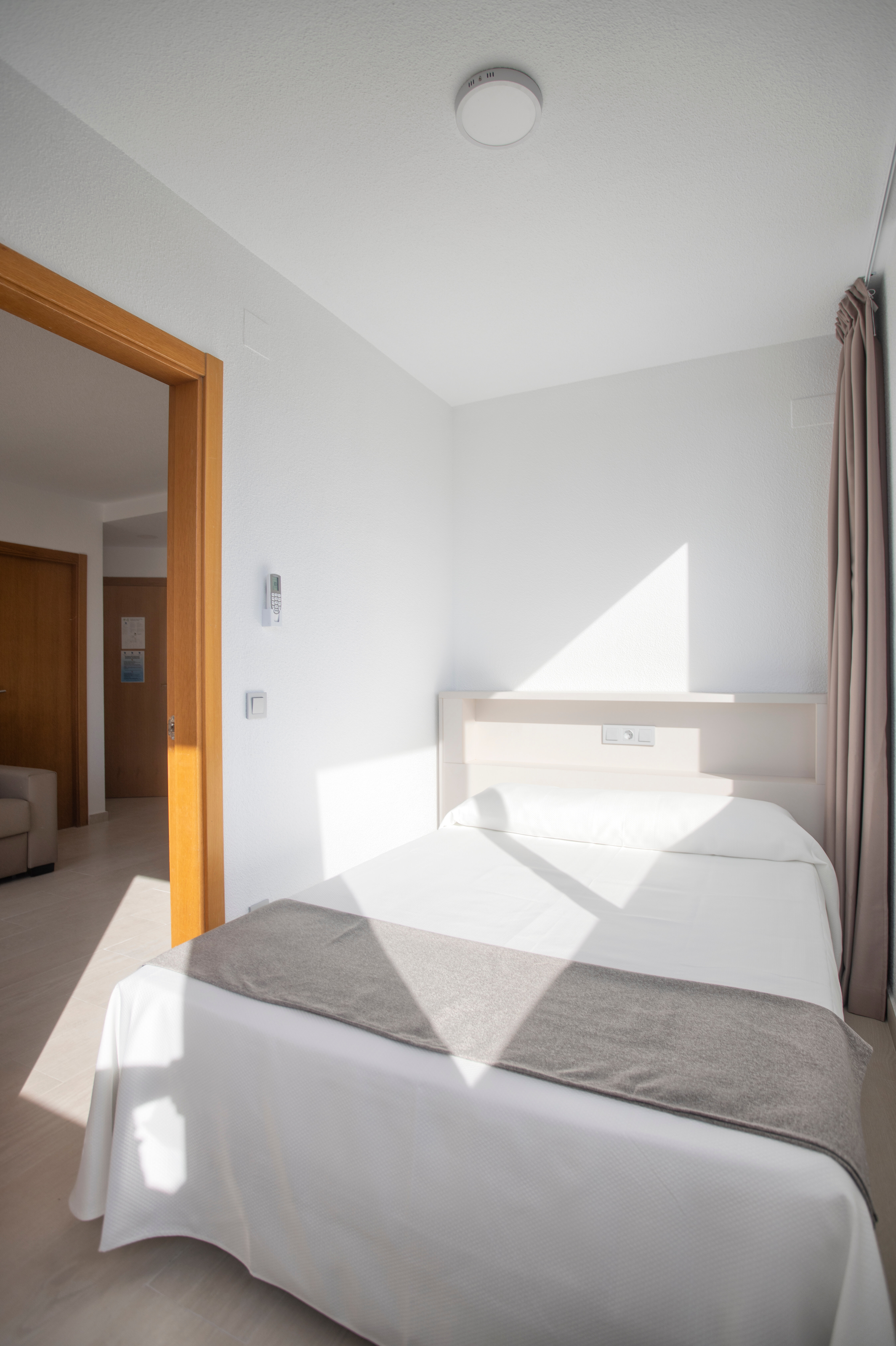 Фото Aparthotel Bcl Levante Club