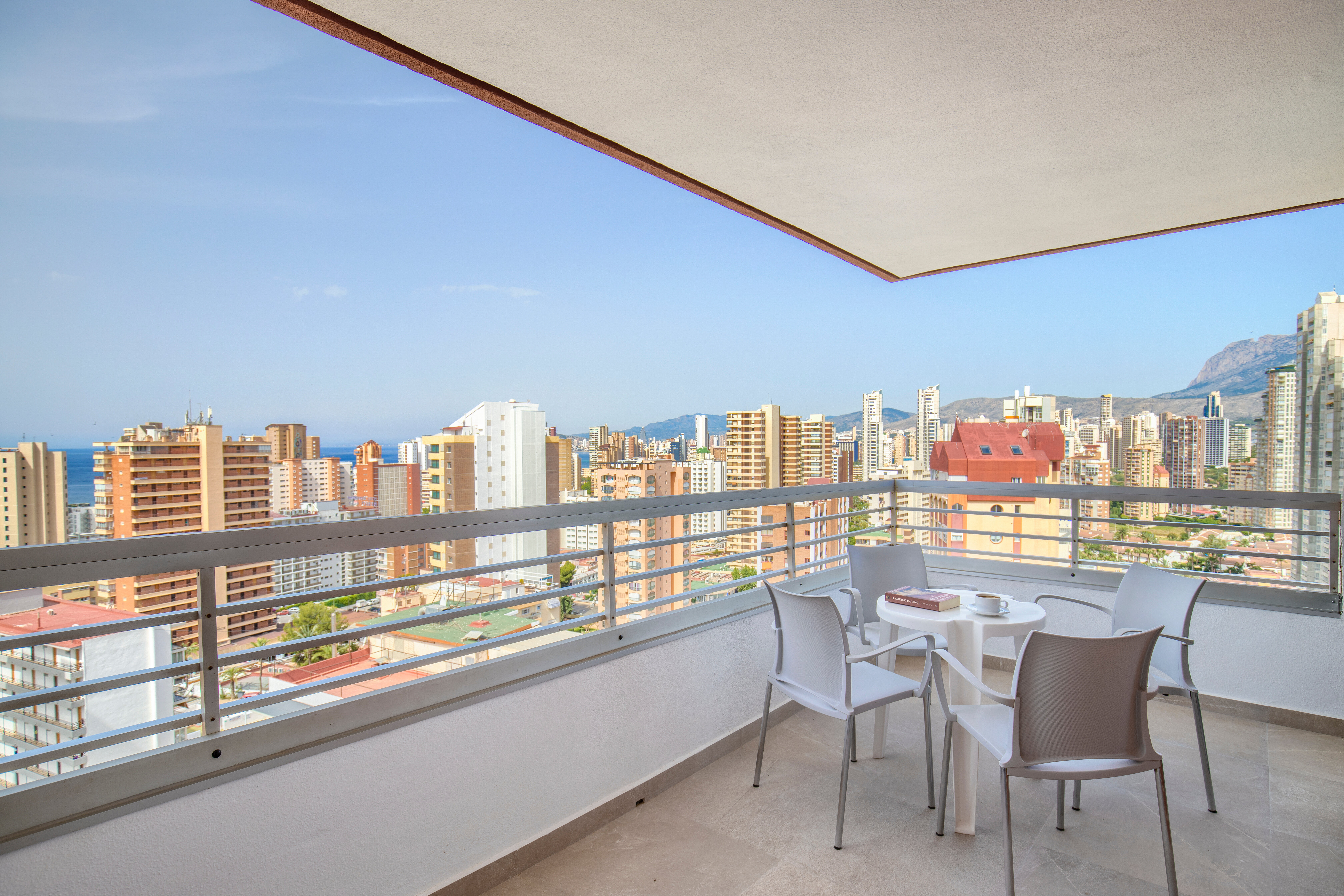 Фото Aparthotel BCL Levante Lux