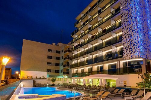 Гостиница Hotel Rh Vinaros Aura в Кастельоне