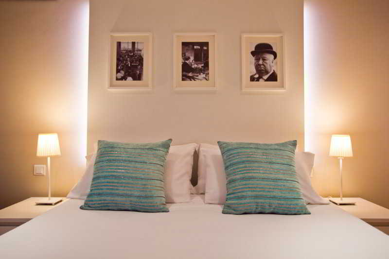 Фото Madrid Central Suites