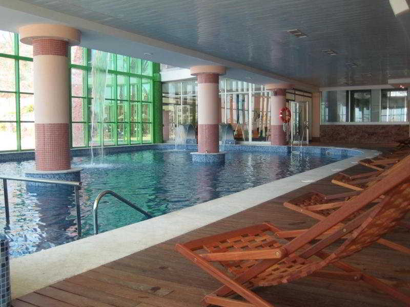 Фото Holiday World Riwo Hotel