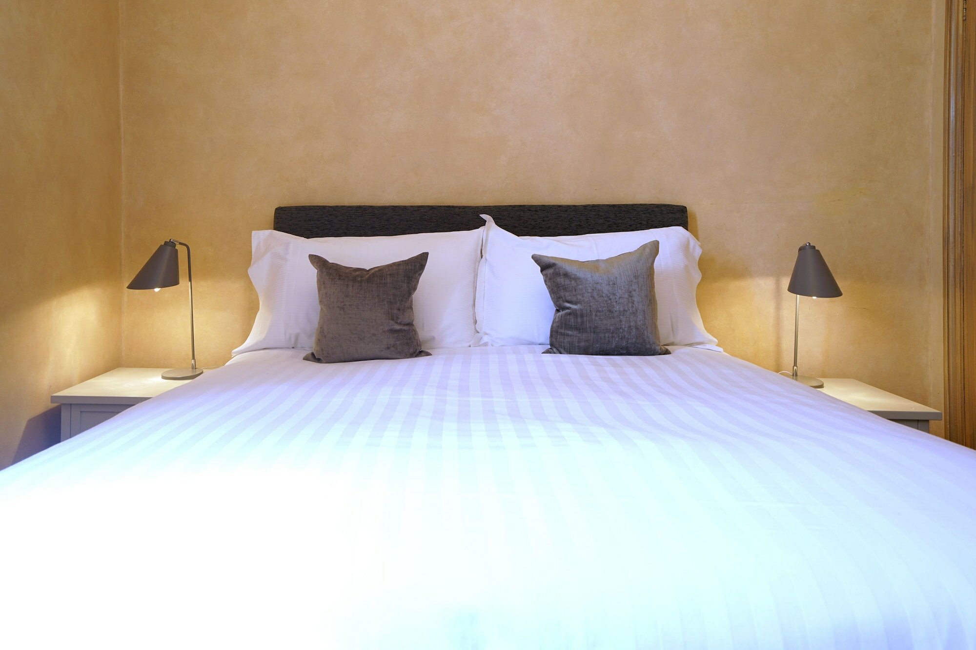 Фото Chesham Court