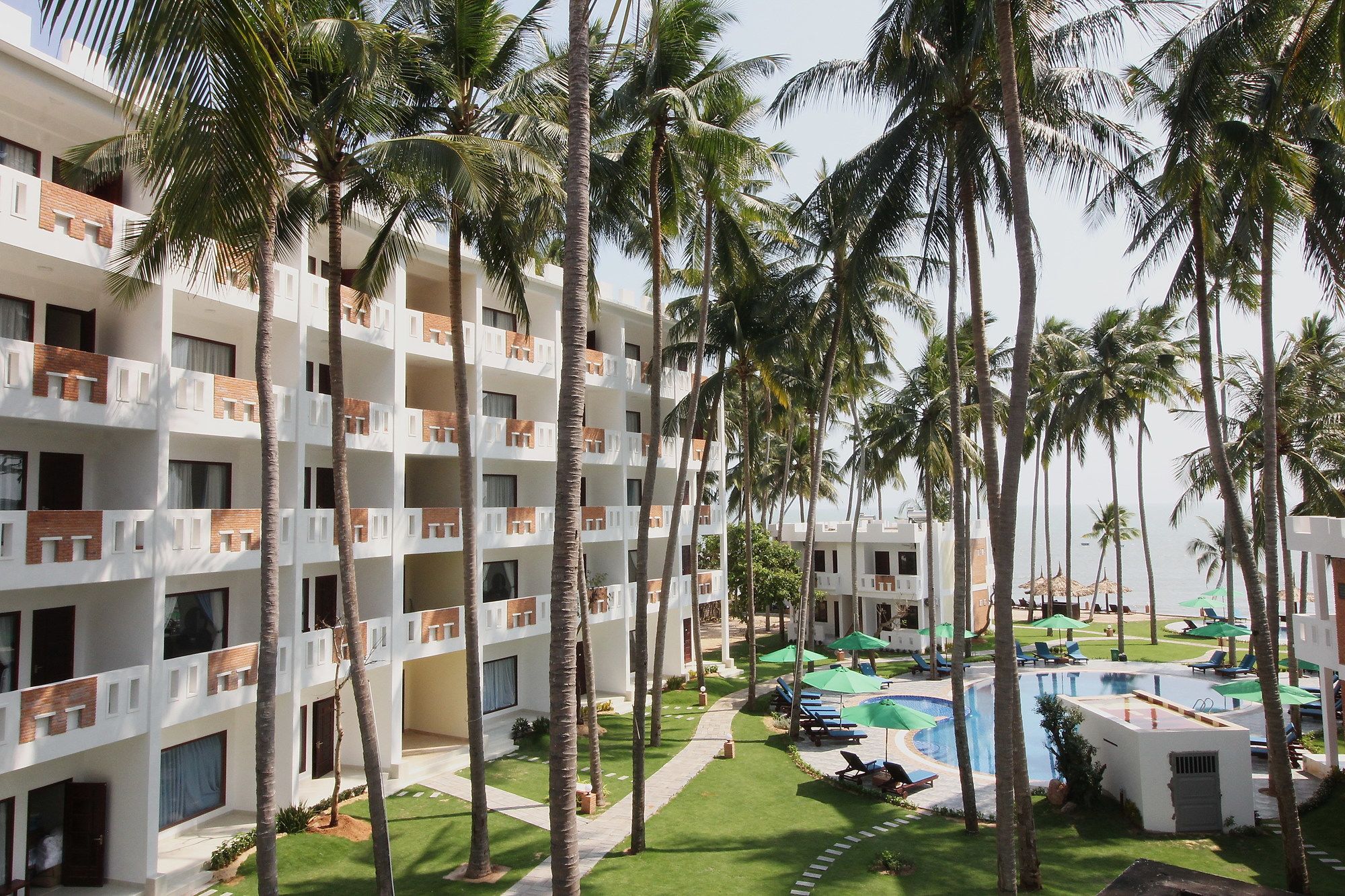 Фото Ocean Place Mui Ne Resort