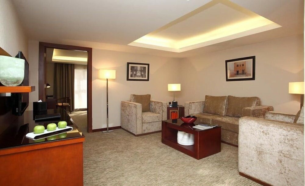 Фото Отель Grand Plaza Dhabab