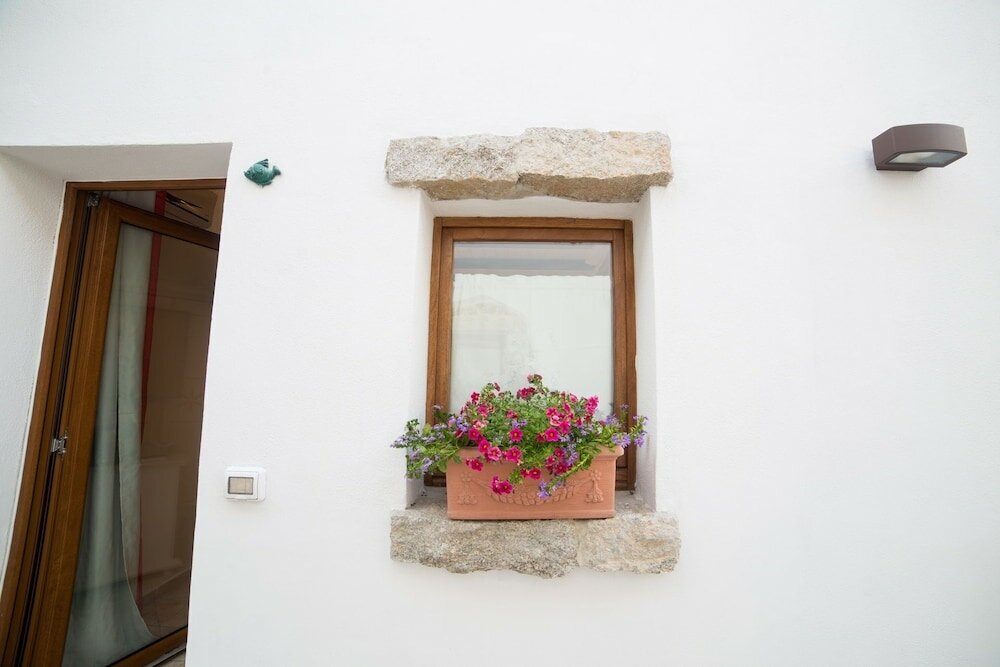 Фото Domus Olbia Inn