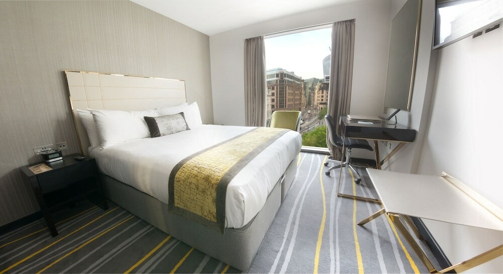 Фото Hotel Saint