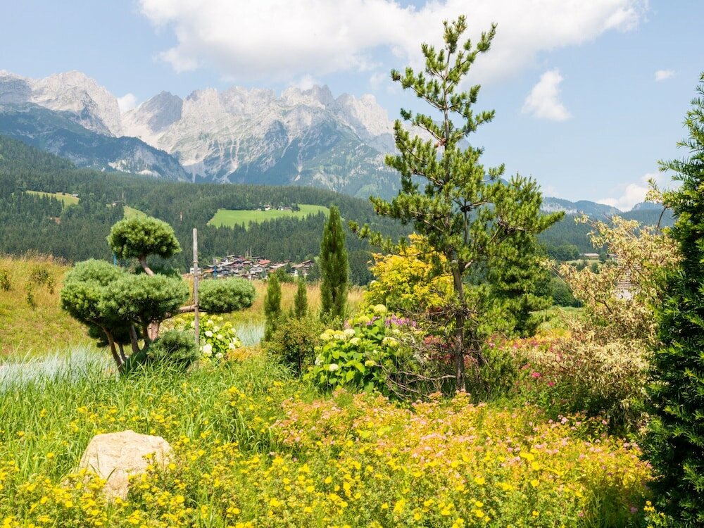 Фото Exclusives Ski-in & Ski-out Apartment in Ellmau