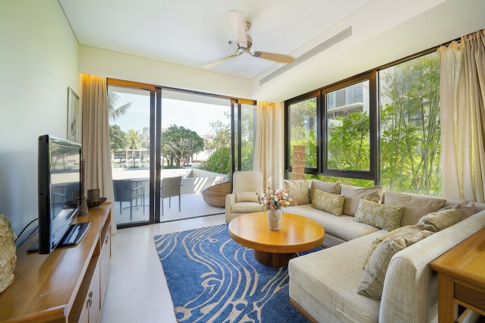 Фото Collections Apartment in Danang Resort