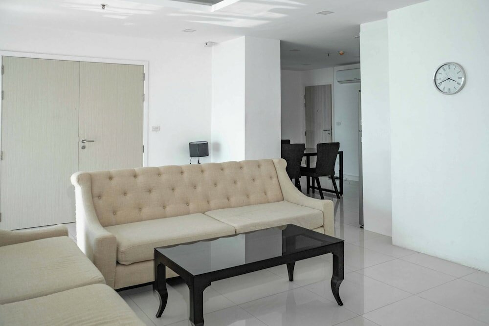 Фото One Tower apartments by Apartwell