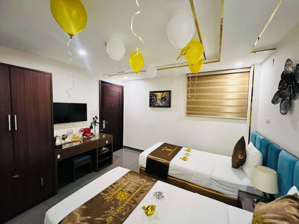 Фото 239 Hotel by RedDoorz