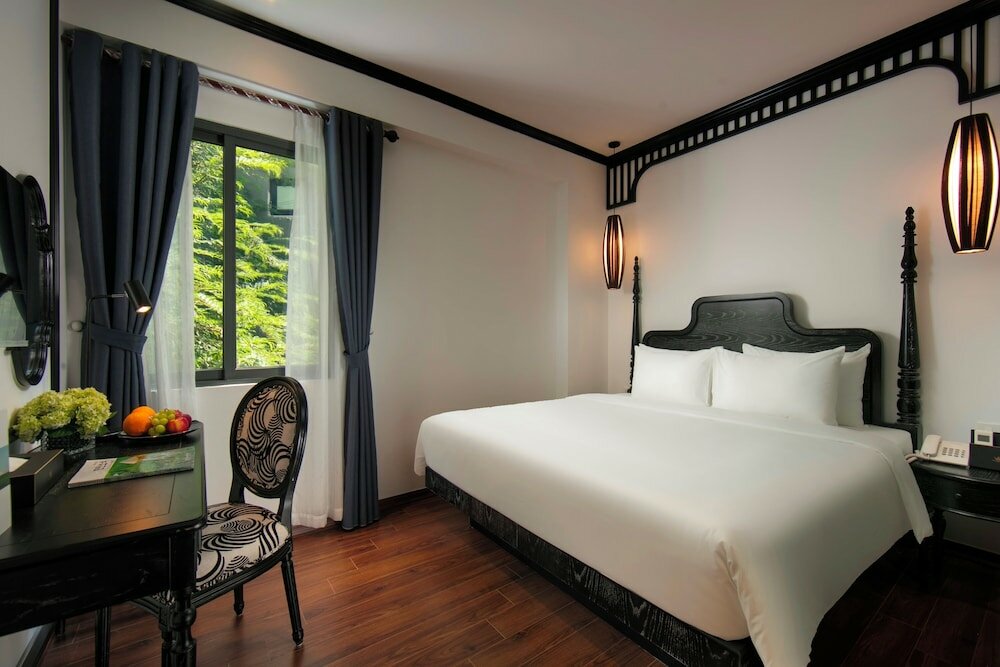 Фото Hanoi Le Chateau Hotel & SPA