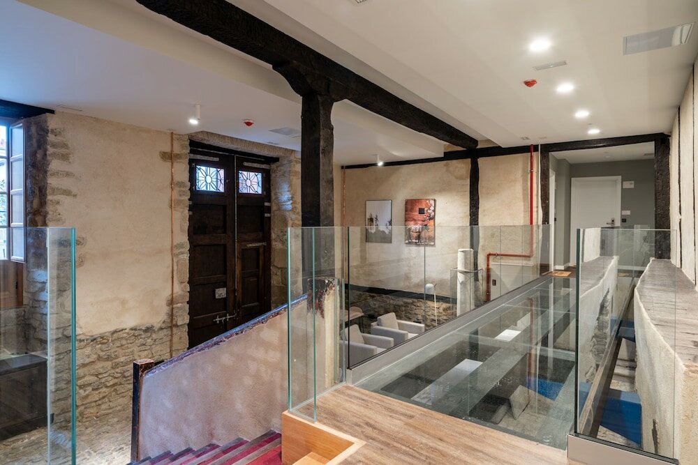 Фото Limehome Vitoria Palacio Álava-Velasco