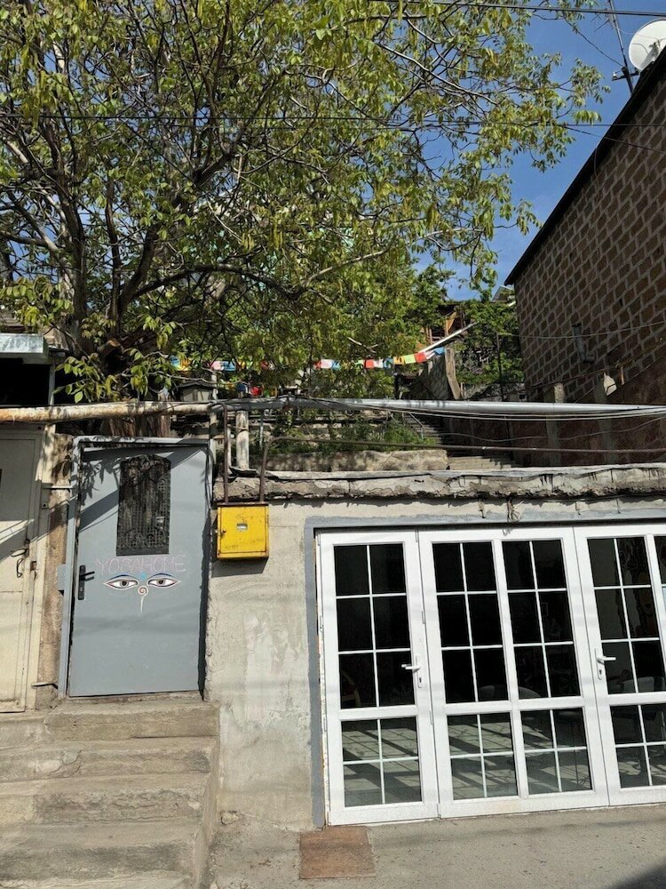 Фото Yoga Home Ретритный центр, гест-хаус и йога-студия в Ереване