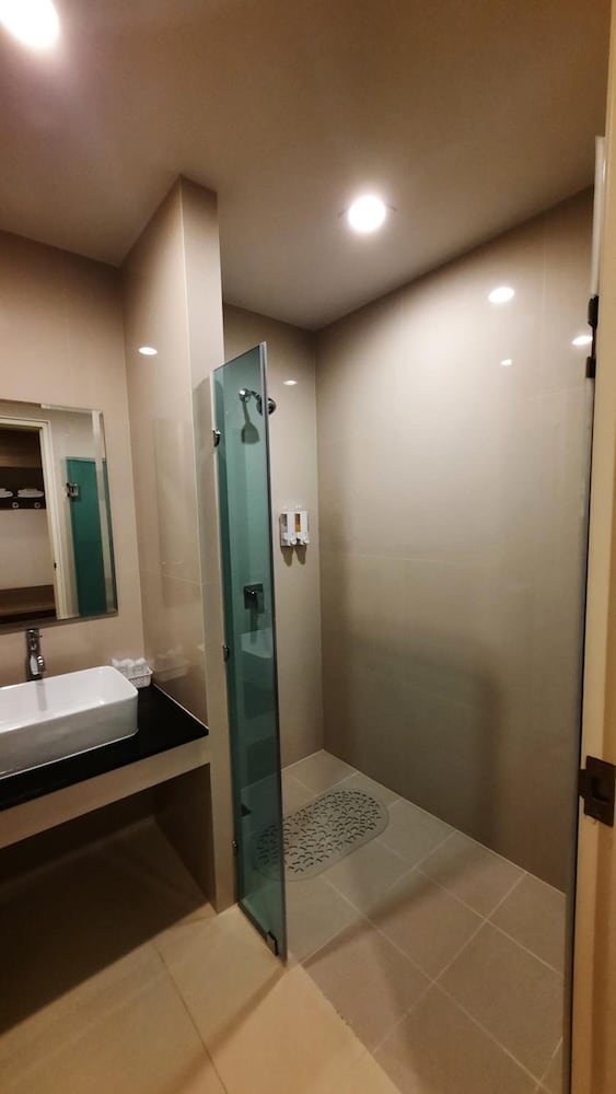 Фото Leosor Hotel