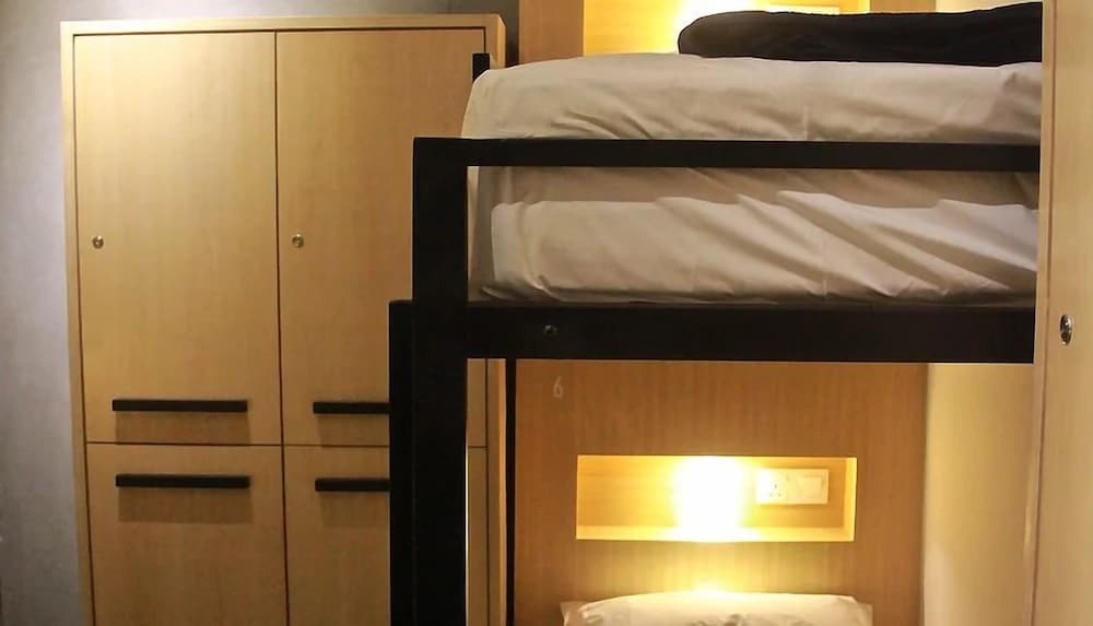 Фото The 80's Guesthouse - Hostel