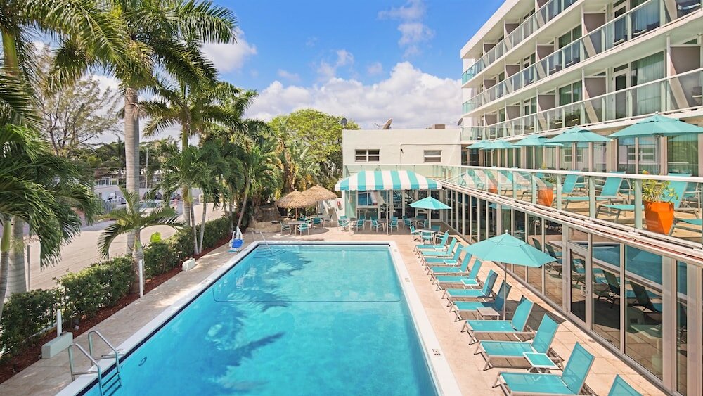 Фото Best Western Plus Oceanside Inn