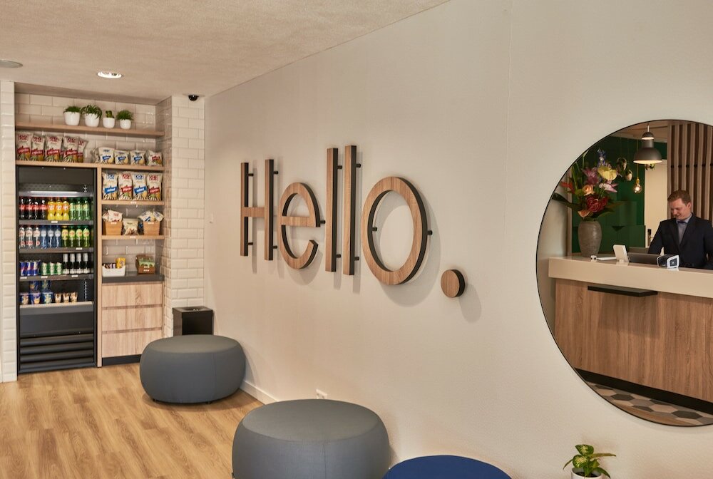 Фото Holiday Inn Express Amsterdam - City Hall, an Ihg Hotel