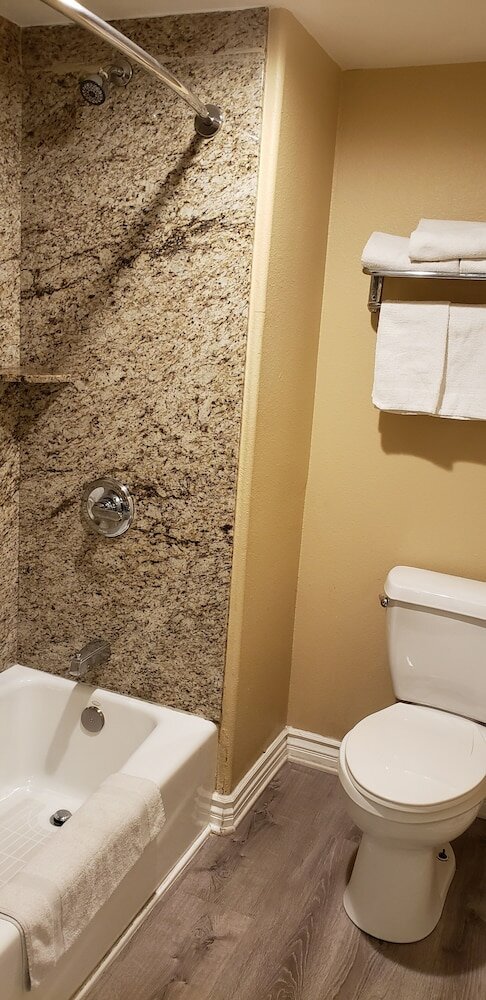 Фото Santa Fe Inn Los Angeles