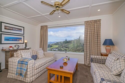 Гостиница Bayview Valley Lodge