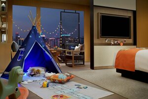 Гостиница The Ritz-Carlton, Xi