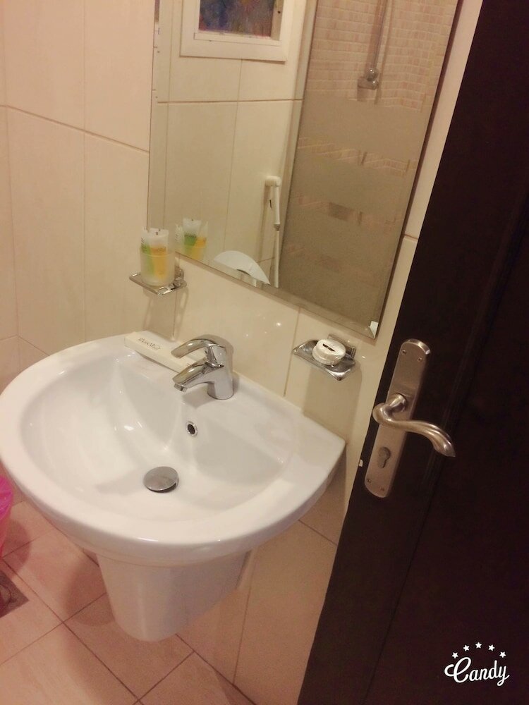 Фото Delmon Hotel Jeddah