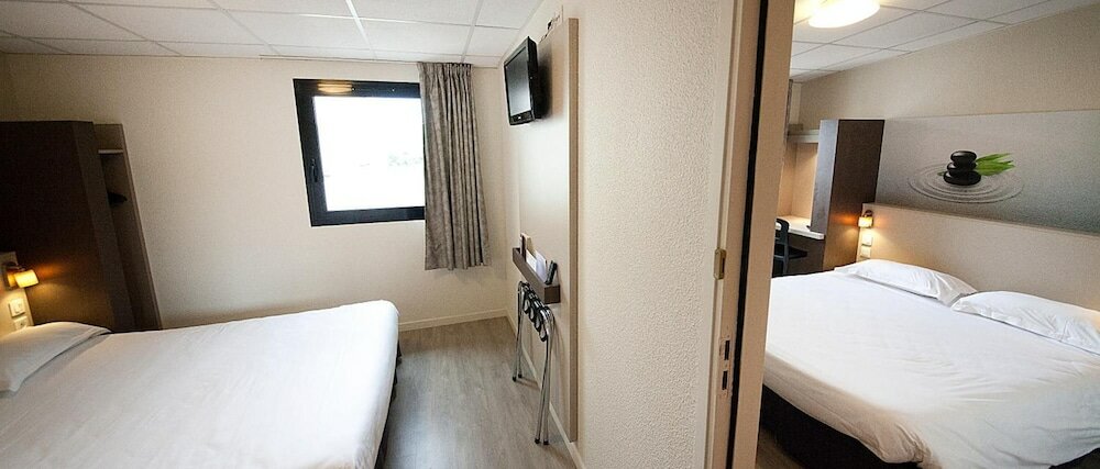 Фото The Originals City, Hôtel Clermont-Ferrand Sud Aubière