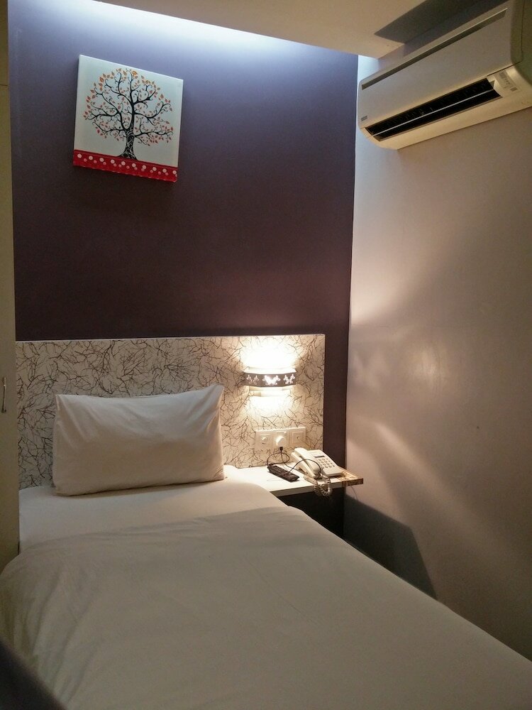 Фото Bluemoon Boutique Hotel