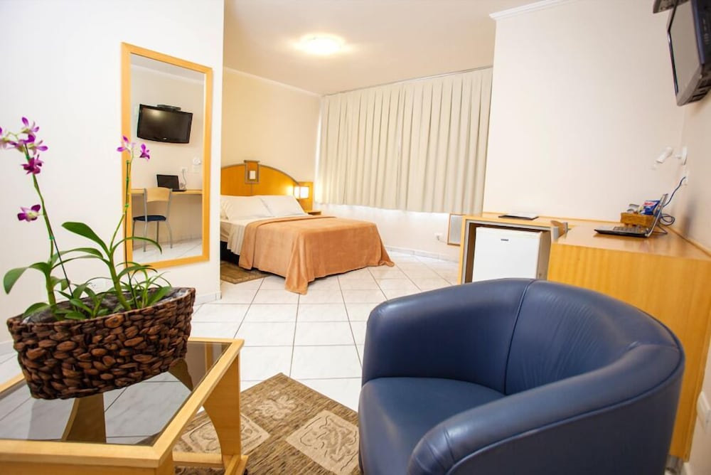 Фото Estoril Hotel Marília